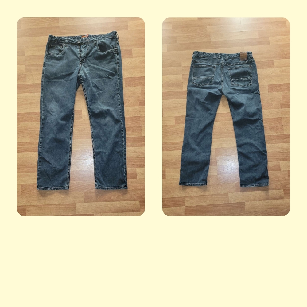 Tommy Bahama Jeans